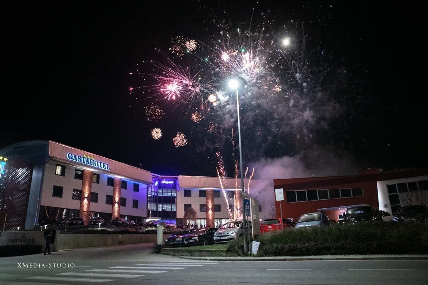 Castahotel Castagnito Bagian luar foto